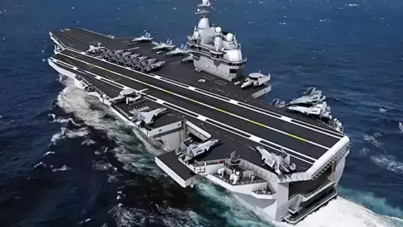 Çin'in Yerli Uçak Gemisi Fucien Tayvan Boğazı'ndan Geçti: Görüntüler Paylaşıldı