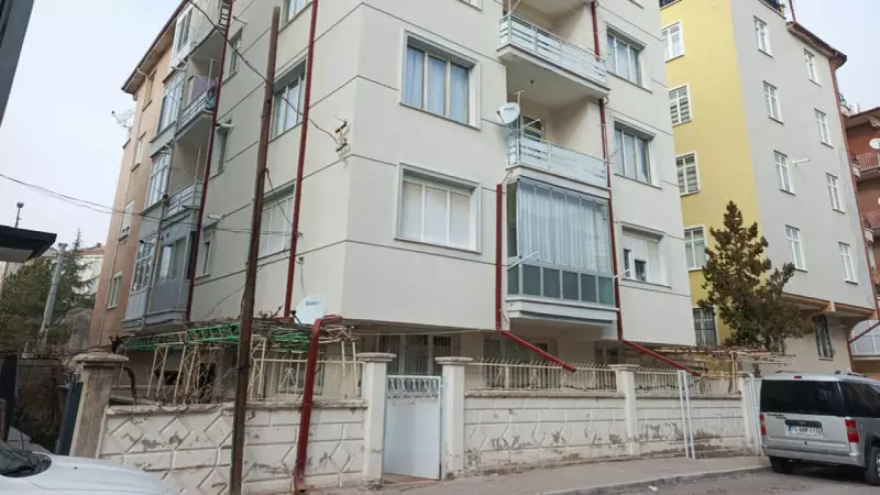 Karaman'da Boşanma Sürecindeki Eşini Boğarak Öldürdü, Sonra İntihar Etti