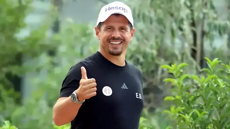 Kasımpaşa'da Şota Arveladze dönemi sona erdi, Emre Belözoğlu ile görüşmeler başladı