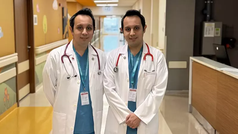 İkiz Doktorlar Hastaları Şaşırtıyor: Başakşehir'de Tıp Dünyasının Benzersiz Kardeşleri