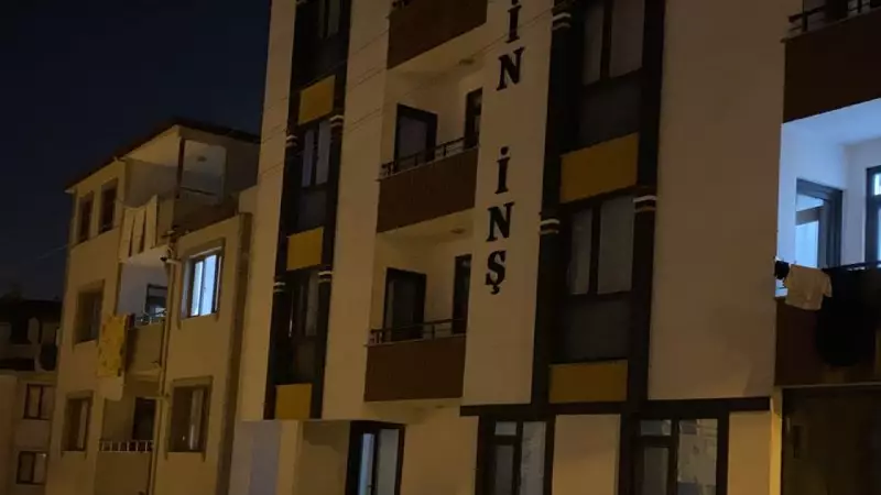 Kocaeli'de 16 Yaşındaki Genç Kız Evinde Silahla Vurularak Öldürüldü