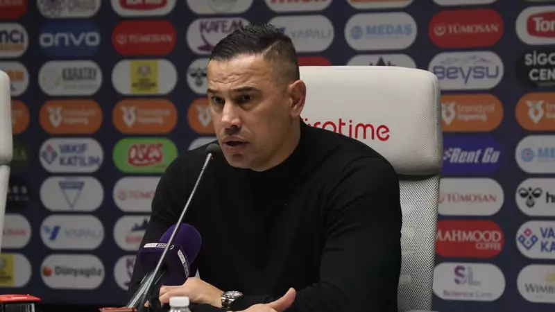 Konyaspor Teknik Direktörü Çağdaş Atan'dan Kritik Açıklama: 'Ayağa Kalkacağız'