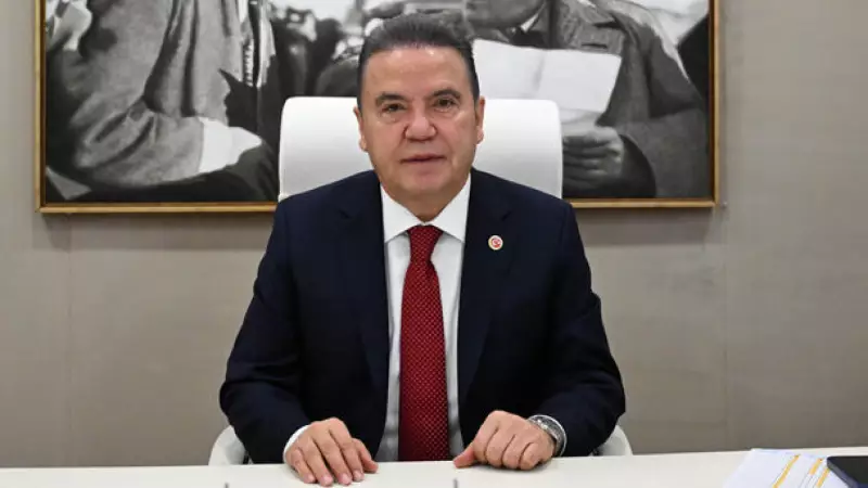 Muhittin Böcek 7. Kez Hastaneye Kaldırıldı: Sağlık Durumu Hakkında Son Gelişmeler