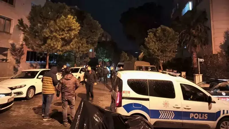 Muğla'da Bıçaklı Kavga: 1 Kişi Ağır Yaralandı, Zanlı Kaçtı