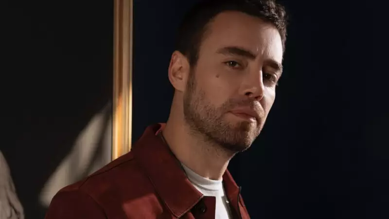 Murat Dalkılıç Spotify'a Tepki Gösterdi: 'Sezen Aksu TikTok Mu Çekecek?'