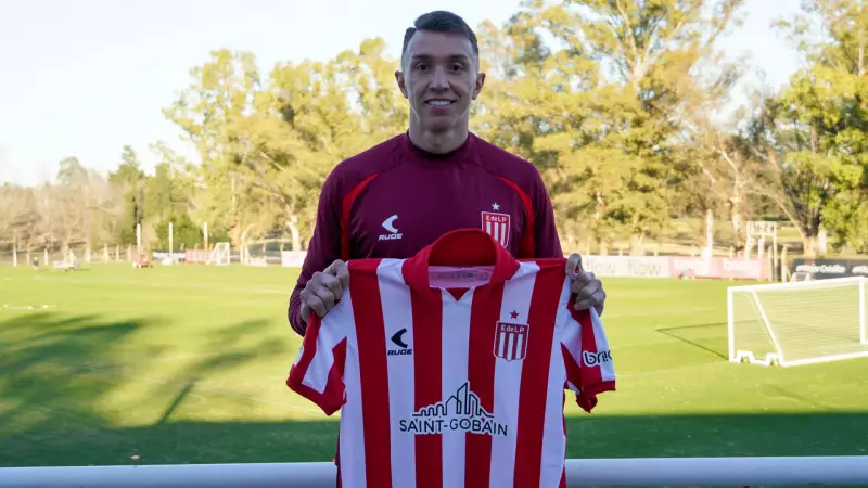 Muslera Arjantin'de İkinci Kez Şampiyon Oldu! Estudiantes Kupayı Aldı