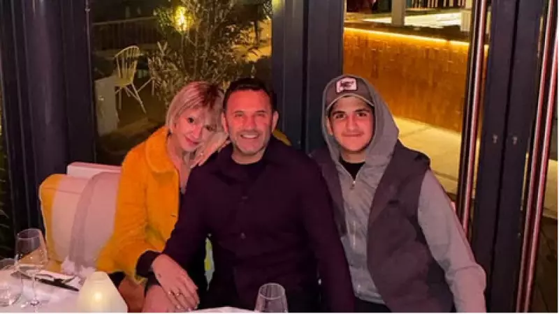 Okan Buruk, Eski Eşi ve Oğluyla Paris'te Tatilde