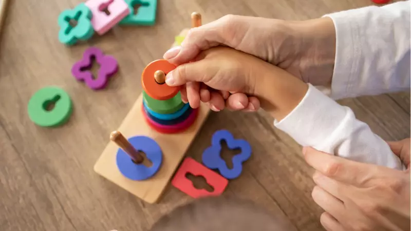 Oyun Terapisi Nedir? Çocuk Psikolojisinde Nasıl Uygulanır ve Faydaları Nelerdir?