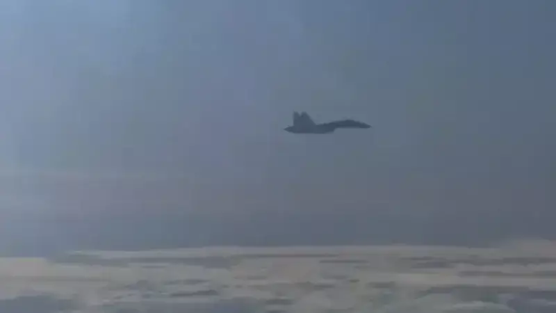 Rusya, Karadeniz'de Tu-22M3 ve Su-35S Uçuşu Gerçekleştirdi: Süre 5 Saati Aştı