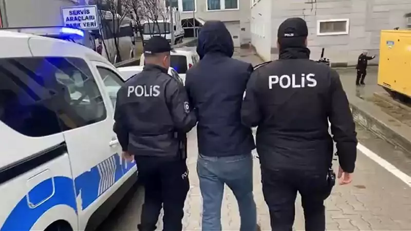 Samsun'da Uyuşturucu Ticaretinden 12 Yıl Hükümlü Yakalandı