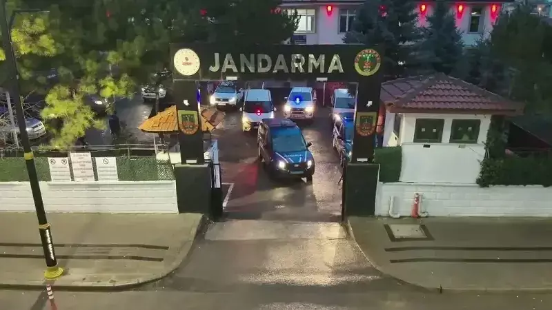 Sivas'ta Tefecilik Operasyonu: 3.5 Milyar TL Haksız Kazanç ve Silahlar Ele Geçirildi