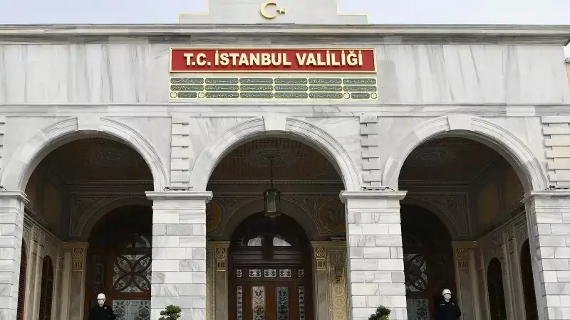 İstanbul Valiliği'nden Fatih'teki Göçmen Yoğunluğu İddialarına Yanıt