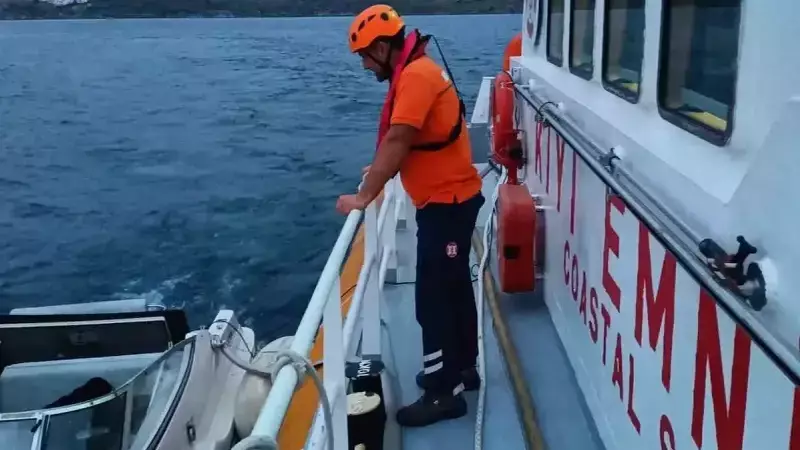 Tekne Batma Tehlikesi Geçirdi: Kıyı Emniyeti Hızlı Müdahalesiyle Kurtarıldı