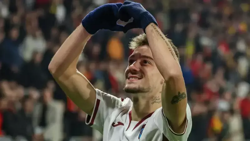 Trabzonspor Göztepe Maçı: Süper Lig'de Zirve Mücadelesi ve 7 Eksik