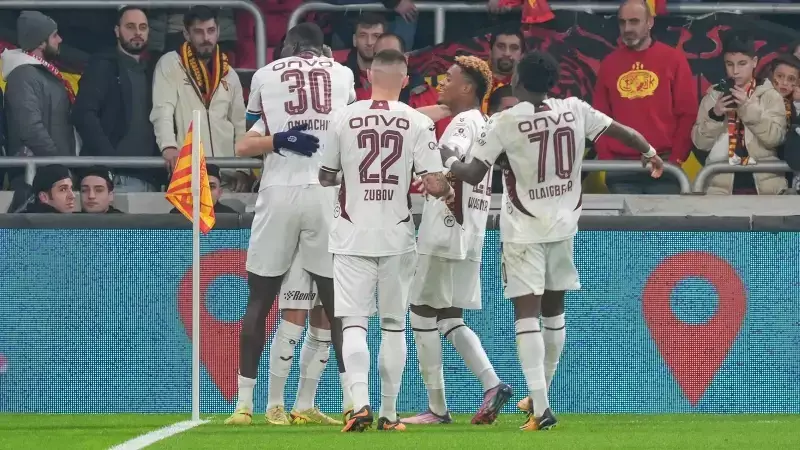 Trabzonspor'a Şok: Onuachu ve Pina Beşiktaş Maçında Yok