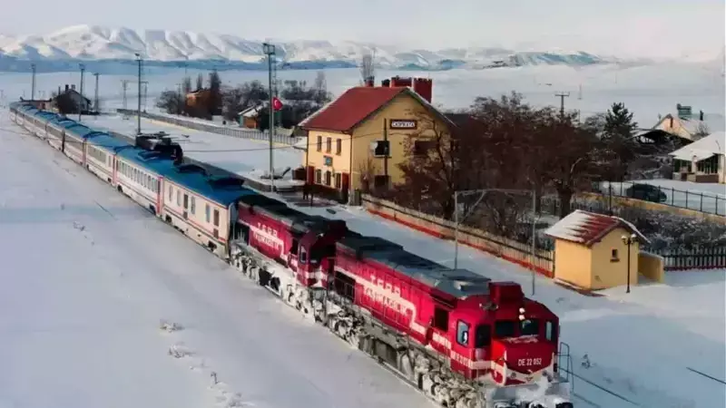 Turistik Doğu Ekspresi Yeni Sezonuna Başladı: 2026'da 60 Sefer Planlanıyor