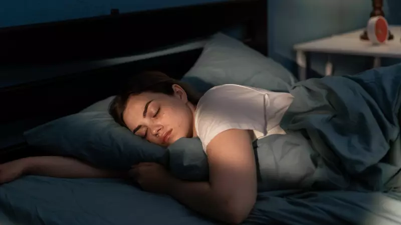 Uyku Hakkında Doğru Bilinen 10 Yanlış: Fazla Uyku Neden Yorgun Hissettirir?