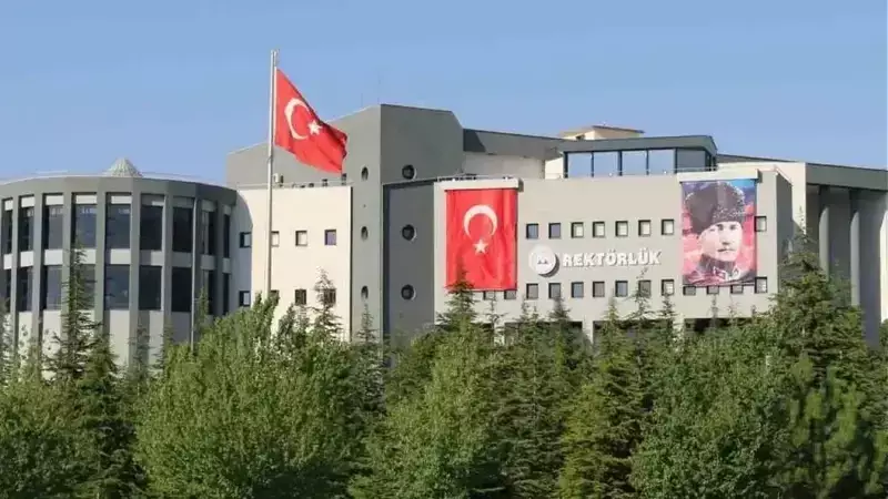 YÖK 2025 Üniversite Performans Raporu Açıklandı: İşte En Başarılılar