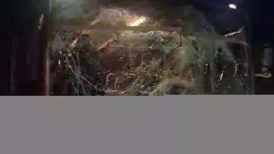 Batman'da Otobüs ile Çekici Çarpıştı: 11 Kişi Yaralandı