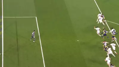 Fenerbahçe, Beşiktaş Derbisinde VAR'ın İşaret Ettiği Penaltıyı Kazandı