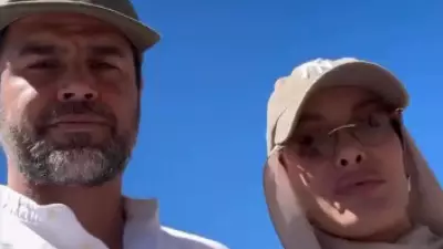 Gamze Özçelik, Eşi Reshad Strik'in Memleketi Avustralya'ya Gitti