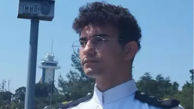 Türk Kaptan BAE'de İnternet Kablosu İddiasıyla Tutuklandı: Ailesi Sesini Duyurmak İstiyor