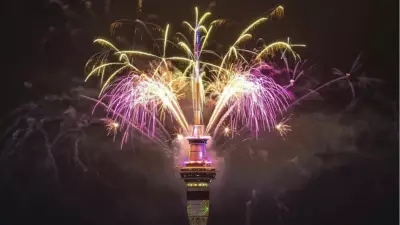 Yeni Zelanda 2026'ya İlk 'Merhaba' Dedi: Auckland'da Görkemli Kutlama