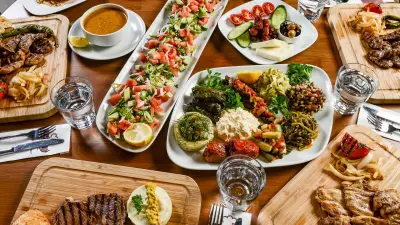 Yılbaşı Sofrasında Sağlıklı Beslenme Önerileri: Prof. Dr. Kaplan Uyarıyor