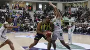 Fenerbahçe Beko, Merkezefendi'yi 87-64 Yenerek 9. Galibiyetini Aldı