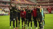Göztepe Süper Lig'de deplasman formunu sürdürdü: Antalyaspor 2-1 mağlup