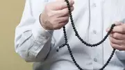 Tesbih Namazı Nasıl Kılınır? Büyük Sevabı ve Diyanet Açıklaması