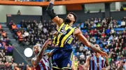 Trabzonspor, Fenerbahçe Beko'yu 99-73 Mağlup Etti: 10 Maçlık Seri Sona Erdi