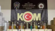 İzmir'de Sahte Alkol Operasyonu: 3,5 Ton Etil Alkol ve 5 Tutuklama
