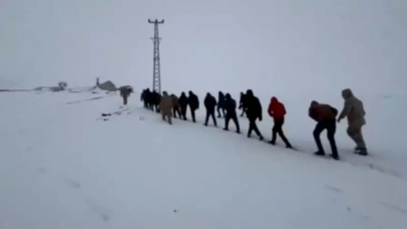 26 İlde Göçmen Kaçakçılığı Operasyonu: 59 Kişi Tutuklandı