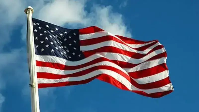 ABD, USS Abraham Lincoln Uçak Gemisini Orta Doğu'ya Gönderdi