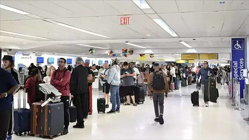 ABD'de Kar Fırtınası Hayatı Felç Etti: 1000'den Fazla Uçuş İptal Edildi