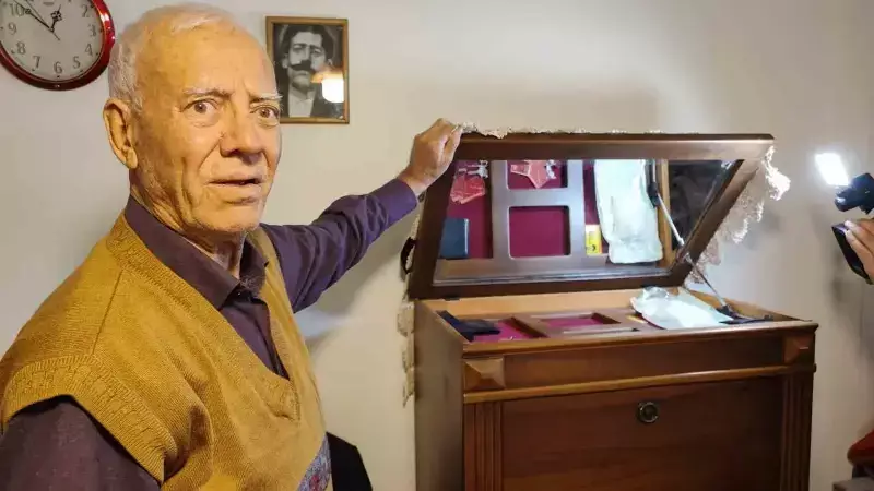 Adana'da 88 Yaşındaki Görme Engelli Adamın 1 Kilo Altını Kayboldu