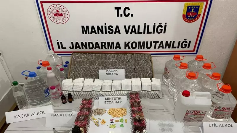 Akhisar'da Kaçak Alkol ve Uyuşturucu Operasyonu: 4 Gözaltı