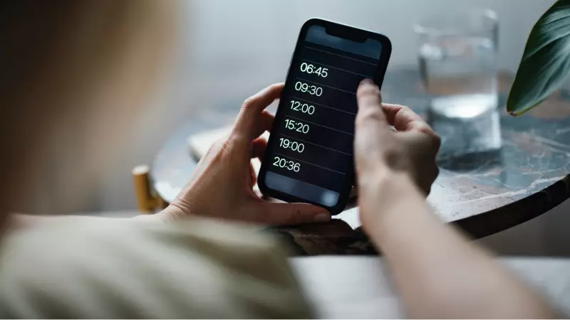 Alarm Çalmadan Önce Uyanmanın Bilimsel Sırrı: Vücudun Gizli Saati