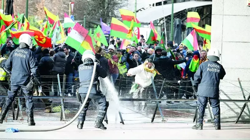 Almanya ve Belçika'da YPG/SDG Yandaşları Gösterilerde Taşkınlık Çıkardı, Polisle Çatıştı