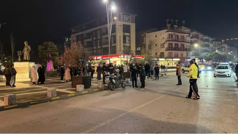 Antalya'da Borç Kavgası: 7 Yaralı, 4 Şüpheli Polis Kovalamacası Sonucu Yakalandı