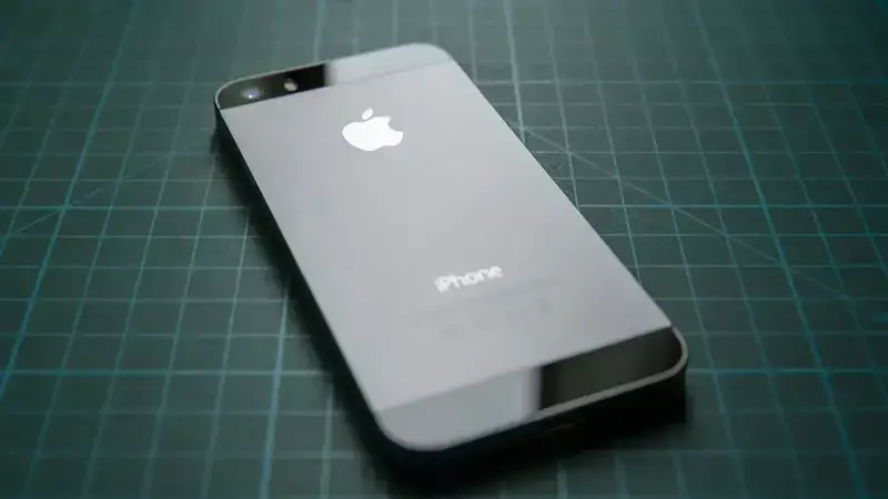 Apple iPhone 5s ve 6'ya 13 Yıl Sonra Güncelleme Yayınladı