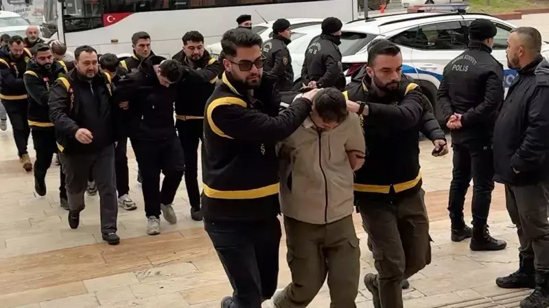 Aydın'da Pazarcı Akrabalar Arasında Çıkan Silahlı Kavga: 5 Tutuklama