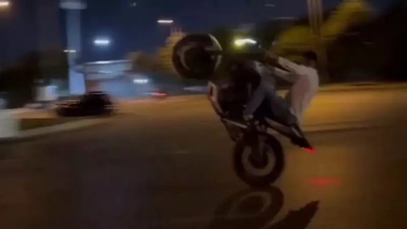 Başakşehir'de Motosiklet Kazası: Sürücü Otobüs Altında Hayatını Kaybetti