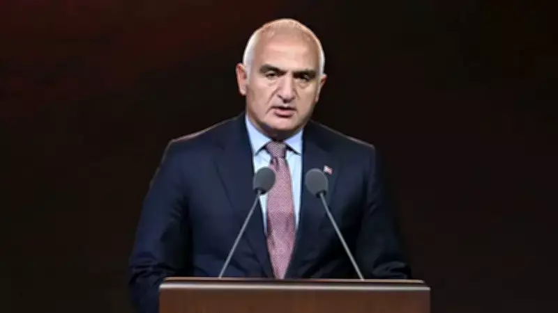 Bakan Ersoy 2025 Turizm Gelirini Açıkladı: 65,2 Milyar Dolar ile Tarihi Rekor