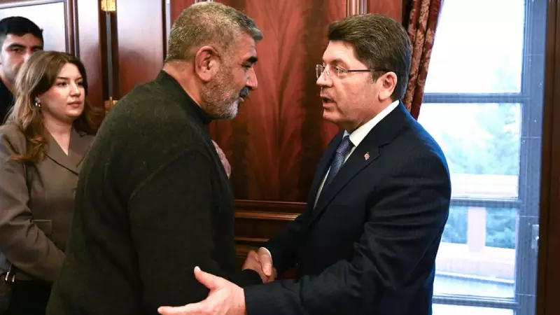 Bakan Tunç, Vefat Eden Öğrenci Rojin Kabaiş'in Ailesiyle Görüştü