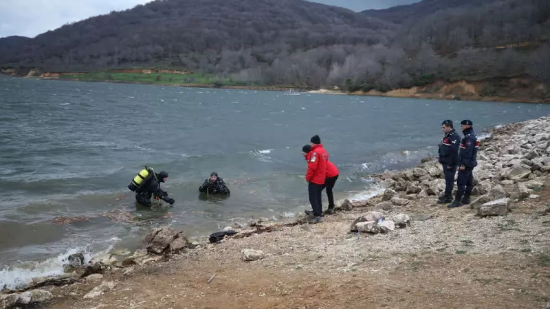 Balıkesir'de Kayıp Elif Kumal'ın Cansız Bedeni Gölde Bulundu