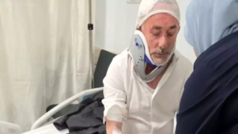 Beylikdüzü'nde Scooter Kazası: Sürücü Linç Girişimine Uğradı, Araç Parçalandı