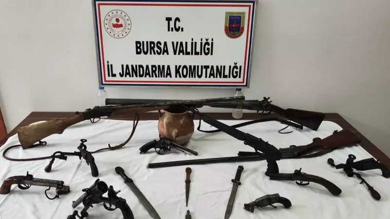 Bursa'da Tarihi Eser Operasyonu: 18 Parça Ele Geçirildi, 1 Gözaltı