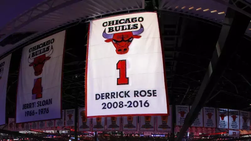 Derrick Rose'un 1 Numaralı Forması Chicago Bulls Tarafından Emekli Edildi